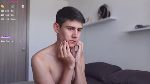 hey_cesard online show from 02/12/25, 02:43