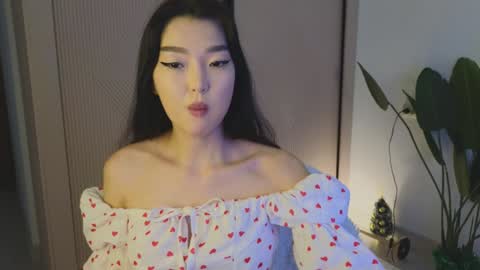 Audrey online show from 12/11/24, 02:44