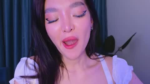 Audrey online show from 02/26/25, 05:50