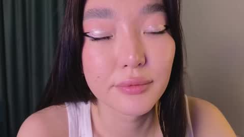 Audrey online show from 03/12/25, 06:55