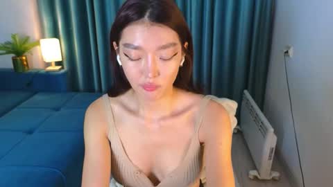 Audrey online show from 10/20/25, 02:28