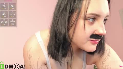 Tessa online show from 11/09/25, 11:08