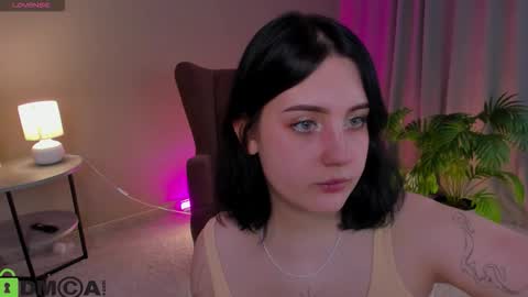 Tessa online show from 11/23/25, 11:21