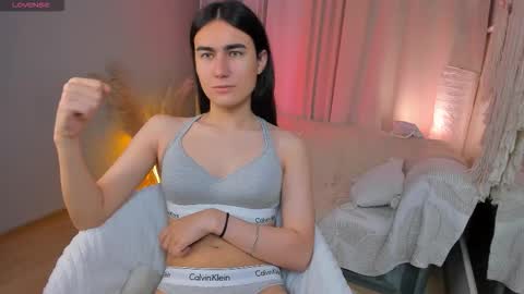 heyalena online show from 09/21/25, 06:04