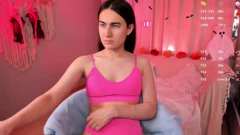 heyalena online show from 10/18/25, 11:11