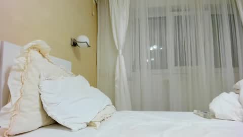 Heyheygrey online show from 01/26/25, 03:59