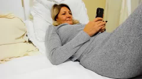 Heyheygrey online show from 01/30/25, 09:04