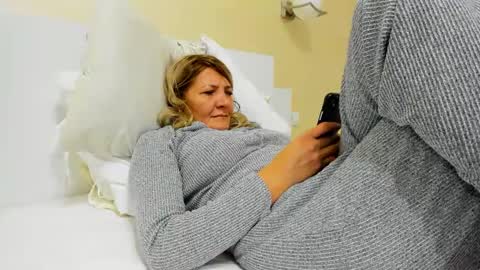 Heyheygrey online show from 02/14/25, 05:09