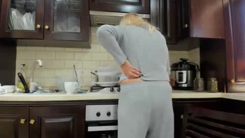 Heyheygrey online show from 10/05/25, 07:07