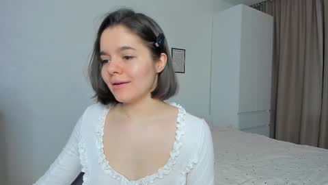 Laura online show from 02/03/26, 03:15