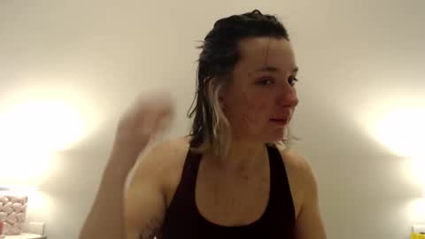 Snapshot of heyitspiper chatting on 02/22/25, 02:17 Piper online show from 02/22/25, 02:17