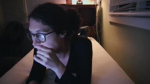 Snapshot of heythereada chatting on 12/29/24, 07:50 Ada Sophie online show from 12/29/24, 07:50