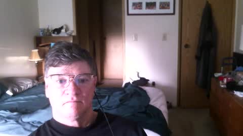 Snapshot of hg99too chatting on 04/30/26, 01:39 hg99too online show from 04/30/26, 01:39