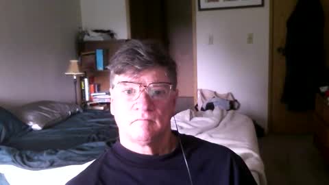 Snapshot of hg99too chatting on 05/16/26, 02:05 hg99too online show from 05/16/26, 02:05
