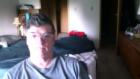 Snapshot of hg99too chatting on 05/22/26, 01:28 hg99too online show from 05/22/26, 01:28