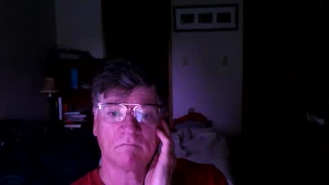 Snapshot of hg99too chatting on 05/25/26, 01:50 hg99too online show from 05/25/26, 01:50