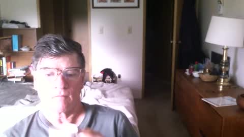 Snapshot of hg99too chatting on 05/30/26, 01:52 hg99too online show from 05/30/26, 01:52