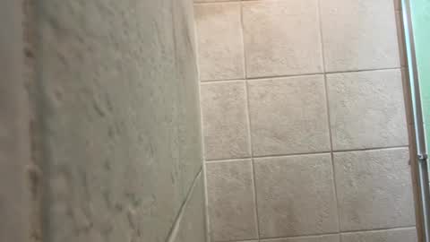 Snapshot of hghredu chatting on 11/02/25, 12:13 Hghredu online show from 11/02/25, 12:13