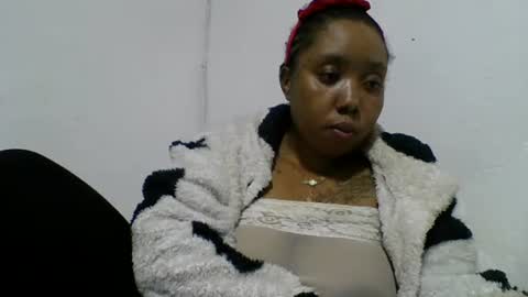 Snapshot of hheritinaa chatting on 09/11/25, 11:38 hheritinaa online show from 09/11/25, 11:38