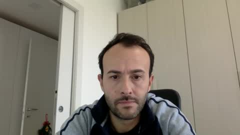 hhombre online show from 12/05/25, 10:46
