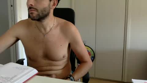 Snapshot of hhombre chatting on 07/09/26, 09:13 hhombre online show from 07/09/26, 09:13
