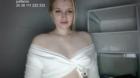 Snapshot of hi_i_am_ana chatting on 07/05/26, 07:26 Ana online show from 07/05/26, 07:26
