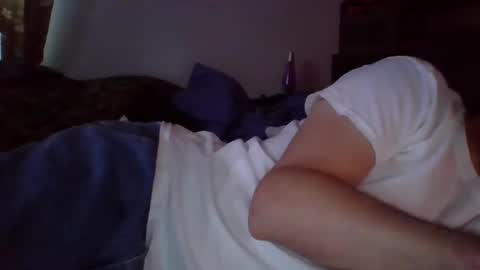 Snapshot of hi_life850 chatting on 02/09/25, 10:54 MR. Bation online show from 02/09/25, 10:54