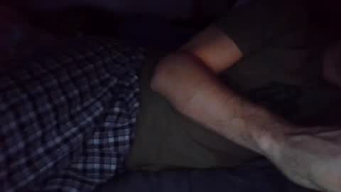 Snapshot of hi_life850 chatting on 02/17/25, 12:32 MR. Bation online show from 02/17/25, 12:32