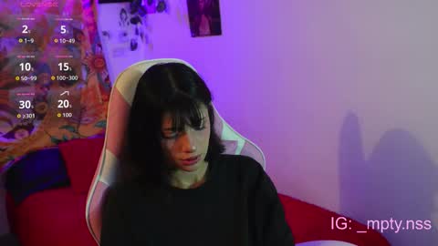 hi_scarlett online show from 11/11/25, 09:42