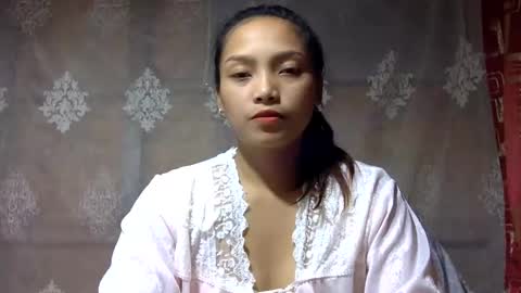 Snapshot of hi_there99 chatting on 10/01/25, 12:44 hi_there99 online show from 10/01/25, 12:44