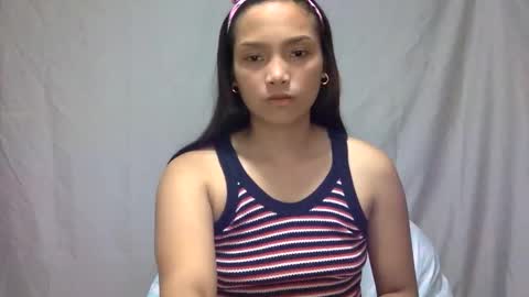 Snapshot of hi_there99 chatting on 10/17/25, 02:26 hi_there99 online show from 10/17/25, 02:26