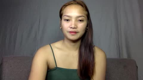 Snapshot of hi_there99 chatting on 11/02/25, 09:28 hi_there99 online show from 11/02/25, 09:28