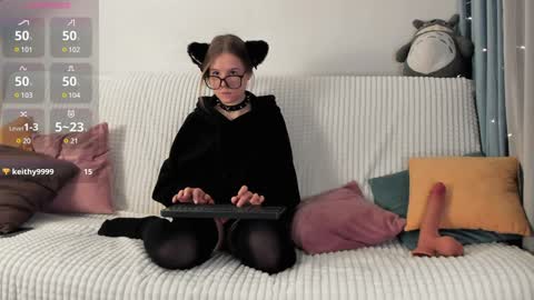 Snapshot of hibisceae chatting on 12/08/24, 05:22 Hibisceae online show from 12/08/24, 05:22