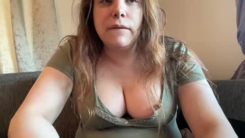 Snapshot of hichemlacoste333 chatting on 09/23/25, 12:41 hichemlacoste333 online show from 09/23/25, 12:41