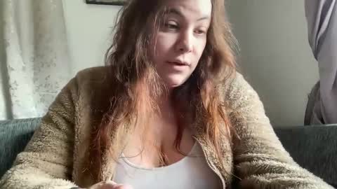 Snapshot of hichemlacoste333 chatting on 10/01/25, 10:10 hichemlacoste333 online show from 10/01/25, 10:10