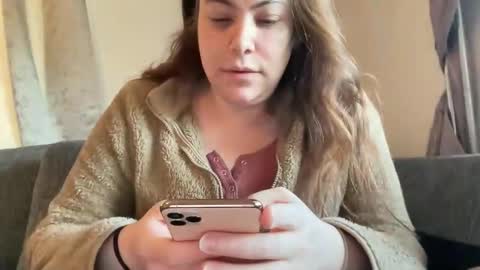 Snapshot of hichemlacoste333 chatting on 10/20/25, 12:49 hichemlacoste333 online show from 10/20/25, 12:49