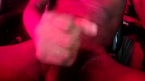 Snapshot of hickstj57 chatting on 02/16/26, 12:56 ishow2cumforU online show from 02/16/26, 12:56