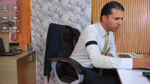 George online show from 04/15/26, 01:40