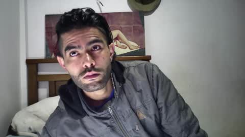 Snapshot of hideonbush051 chatting on 09/09/25, 11:32 hideonbush online show from 09/09/25, 11:32