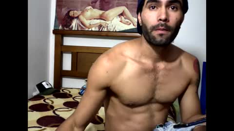 hideonbush online show from 11/11/25, 12:27