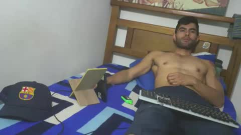 hideonbush online show from 01/31/26, 08:29