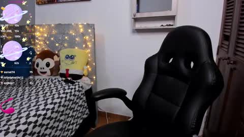 Snapshot of hidianapaola chatting on 03/12/25, 03:13 Diana online show from 03/12/25, 03:13