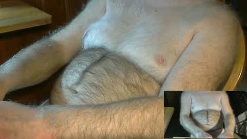 Snapshot of higgins11 chatting on 12/07/24, 02:02 higgins11 online show from 12/07/24, 02:02