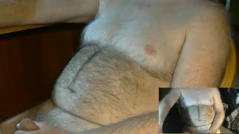 Snapshot of higgins11 chatting on 12/08/24, 03:45 higgins11 online show from 12/08/24, 03:45