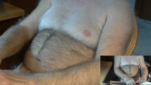 Snapshot of higgins11 chatting on 12/31/24, 06:02 higgins11 online show from 12/31/24, 06:02