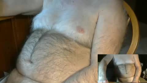 Snapshot of higgins11 chatting on 01/07/25, 01:06 higgins11 online show from 01/07/25, 01:06