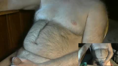 Snapshot of higgins11 chatting on 01/11/25, 04:16 higgins11 online show from 01/11/25, 04:16