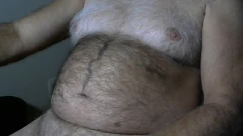 Snapshot of higgins11 chatting on 09/14/25, 02:54 higgins11 online show from 09/14/25, 02:54