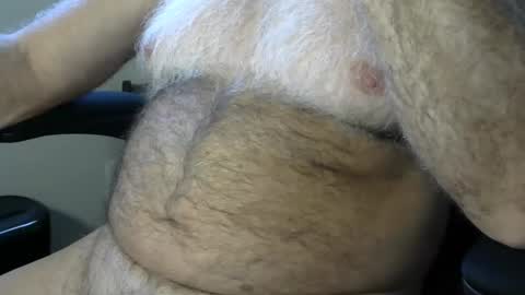 Snapshot of higgins11 chatting on 09/28/25, 08:36 higgins11 online show from 09/28/25, 08:36