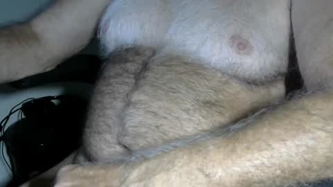 Snapshot of higgins11 chatting on 10/07/25, 01:03 higgins11 online show from 10/07/25, 01:03